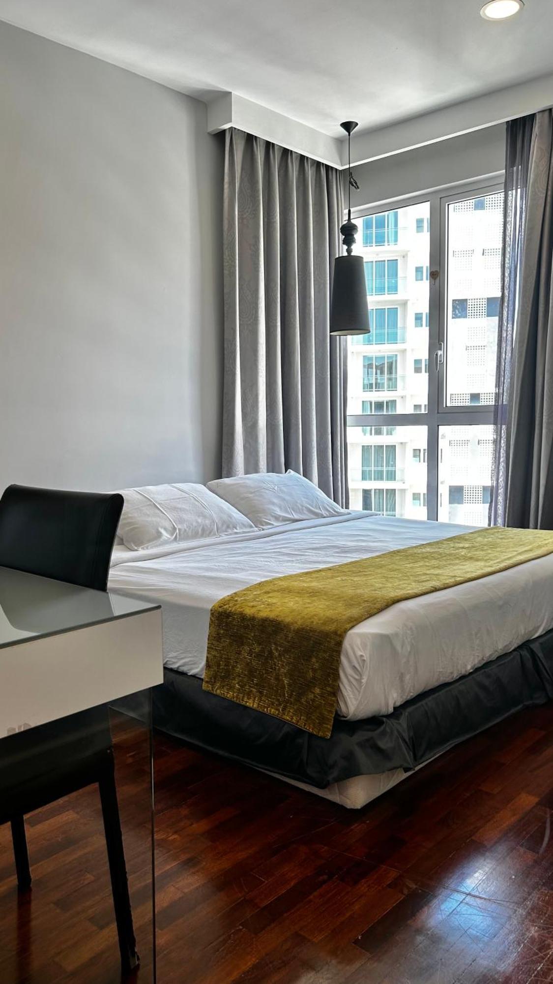 Luxury 3r2b Penthouse The Shore & Residences