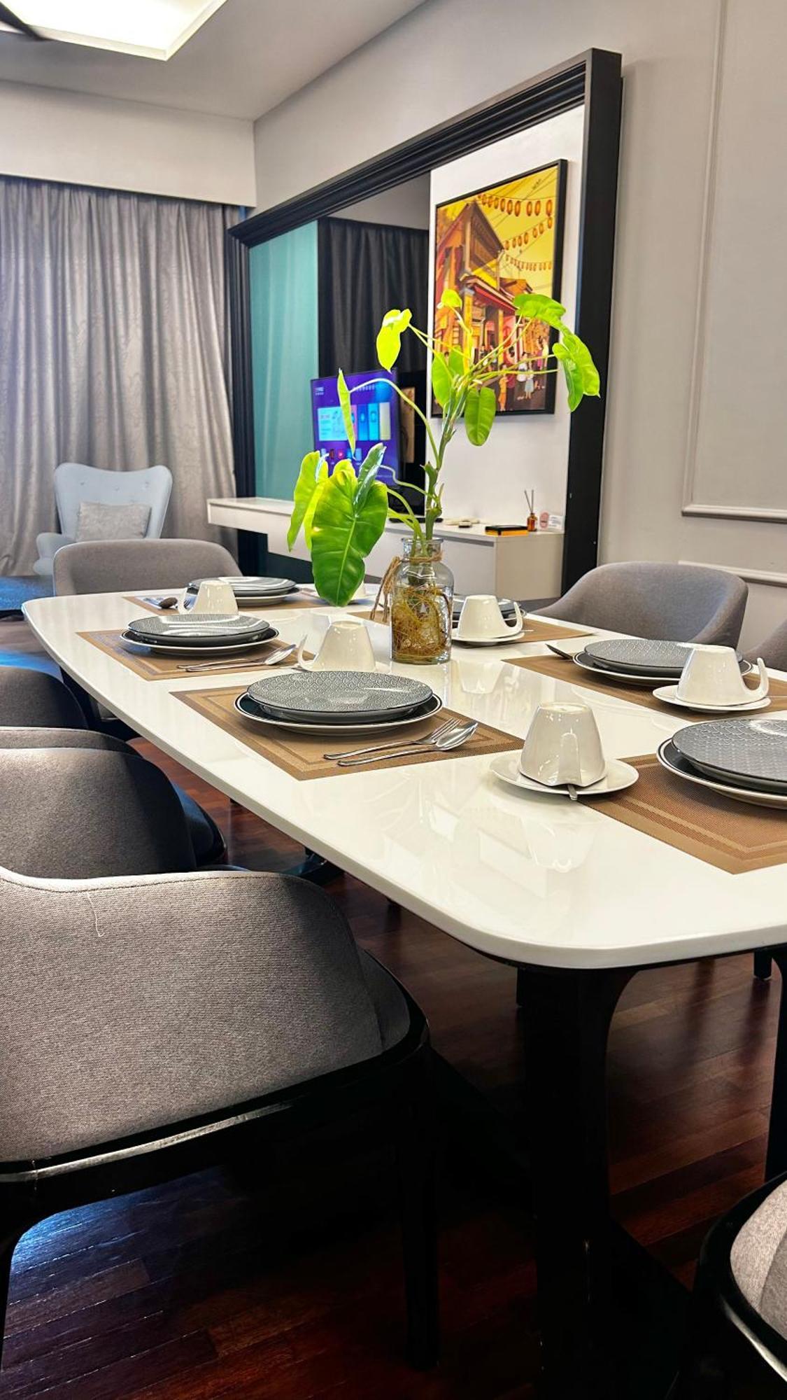 Luxury 3r2b Penthouse The Shore & Residences Apartment