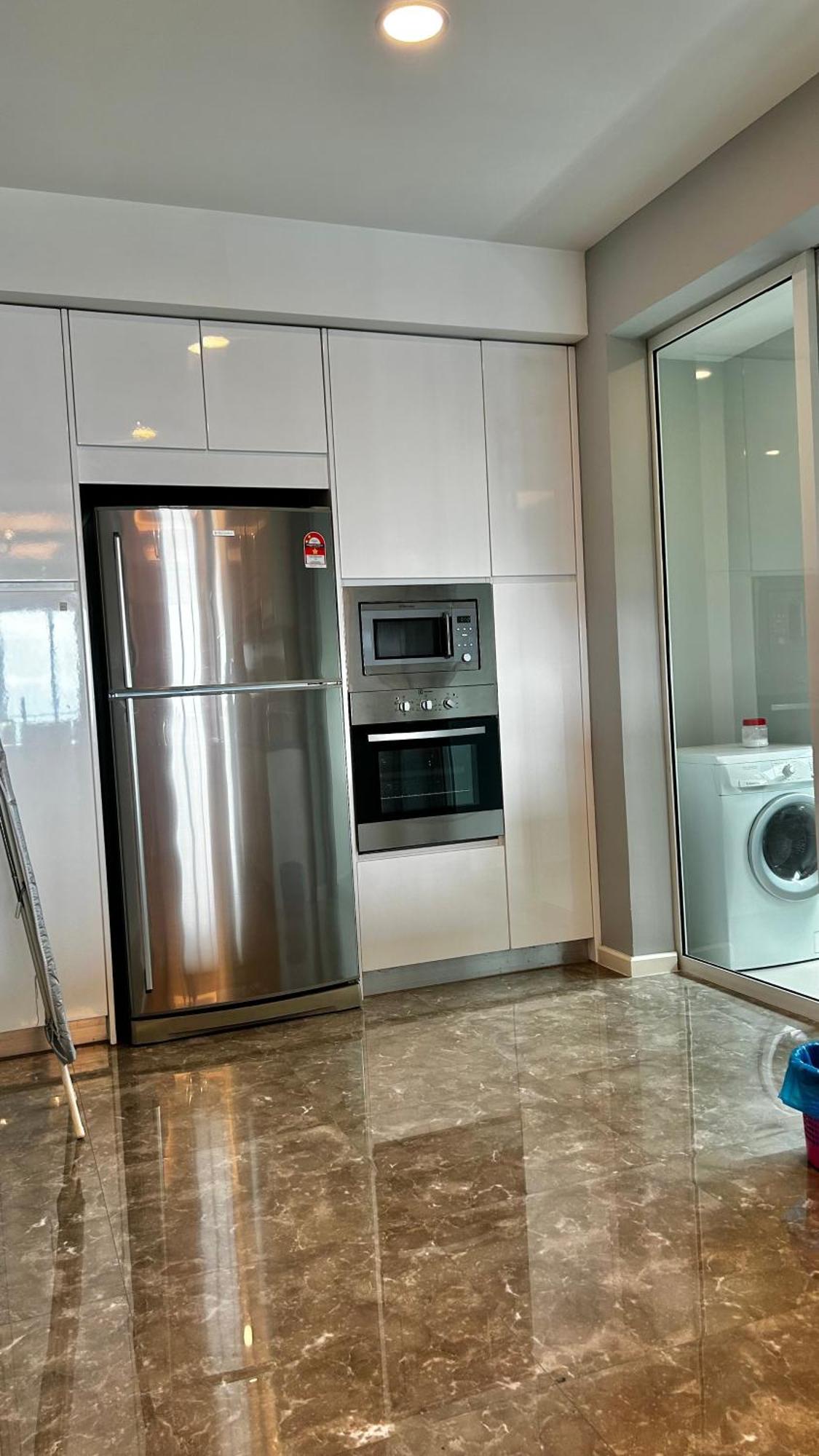 Luxury 3r2b Penthouse The Shore & Residences Apartment