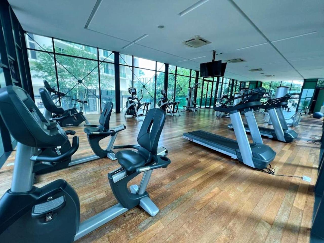 Luxury 3r2b Penthouse The Shore & Residences Apartment *