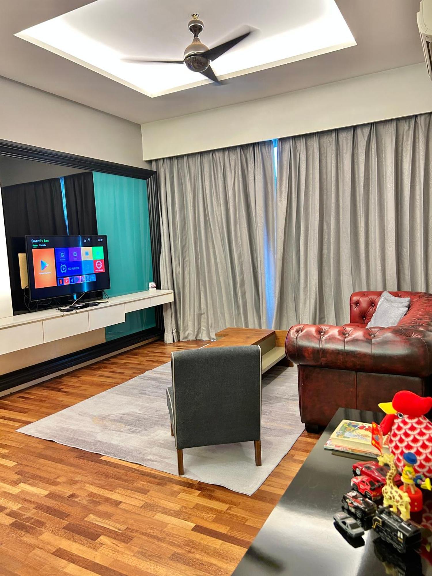 Apartment Luxury 3r2b Penthouse The Shore & Residences